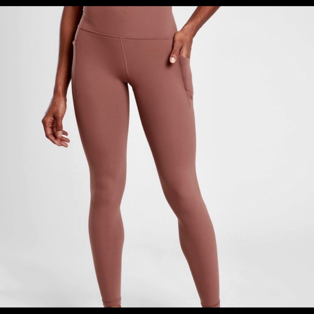Athleta Salutation Stash pink 7/8 tights, super soft